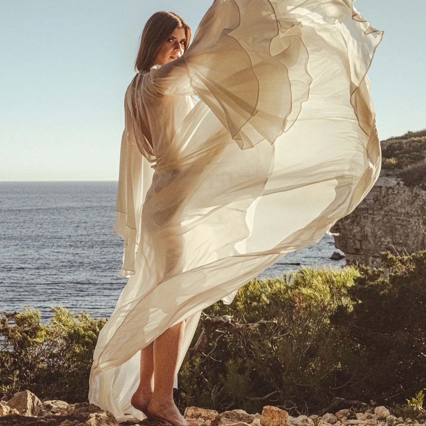 Campanha editorial WURA — alfaiataria feminina